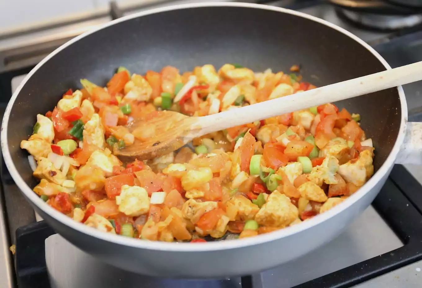 Pittige wraps met kip Lekker en Simpel