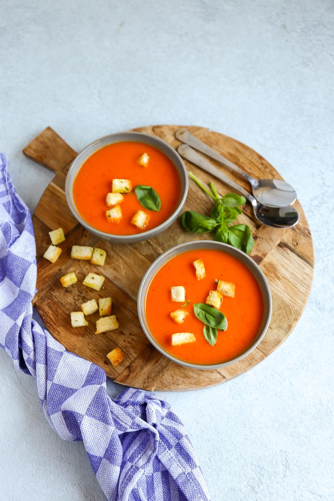 Uit Toepassing verdrievoudigen Paprika-pesto soep | Klaar in 25 minuten! | Lekker en Simpel
